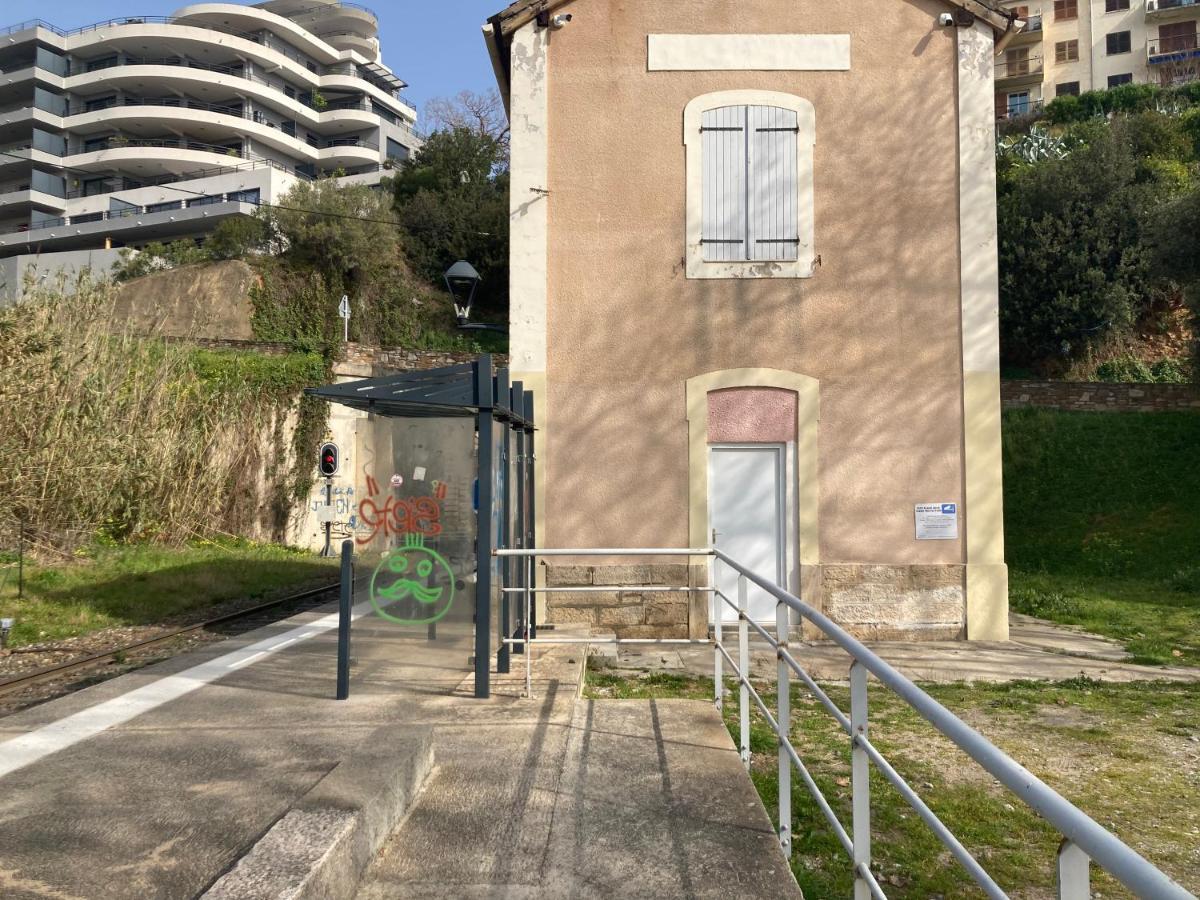 Location Chambre Avec Salle De Bain Et Partie Commune Sea View & Mountain View Renting 1 Of 3 Bedrooms With Shared Common Space 3 Bdrm Apt Not 1 Bdrm Plus Clime Ou Ac Бастия Экстерьер фото